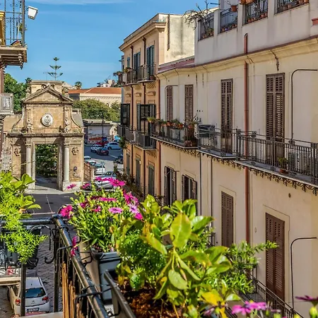 Le Stanze Al Genio Di Darlon Panzió